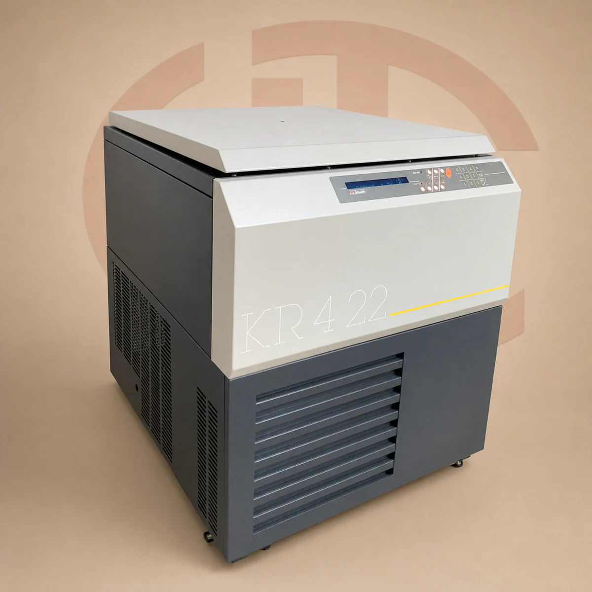 Jouan KR 4.22 Refrigerated Centrifuge view 2
