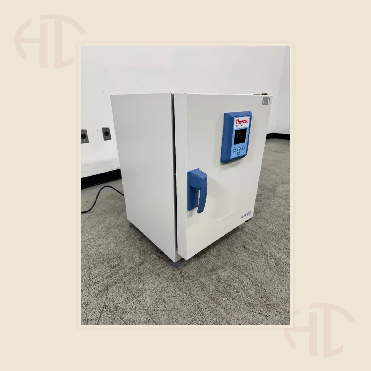 Thermo Scientific Heratherm IGS60 Incubator view 2