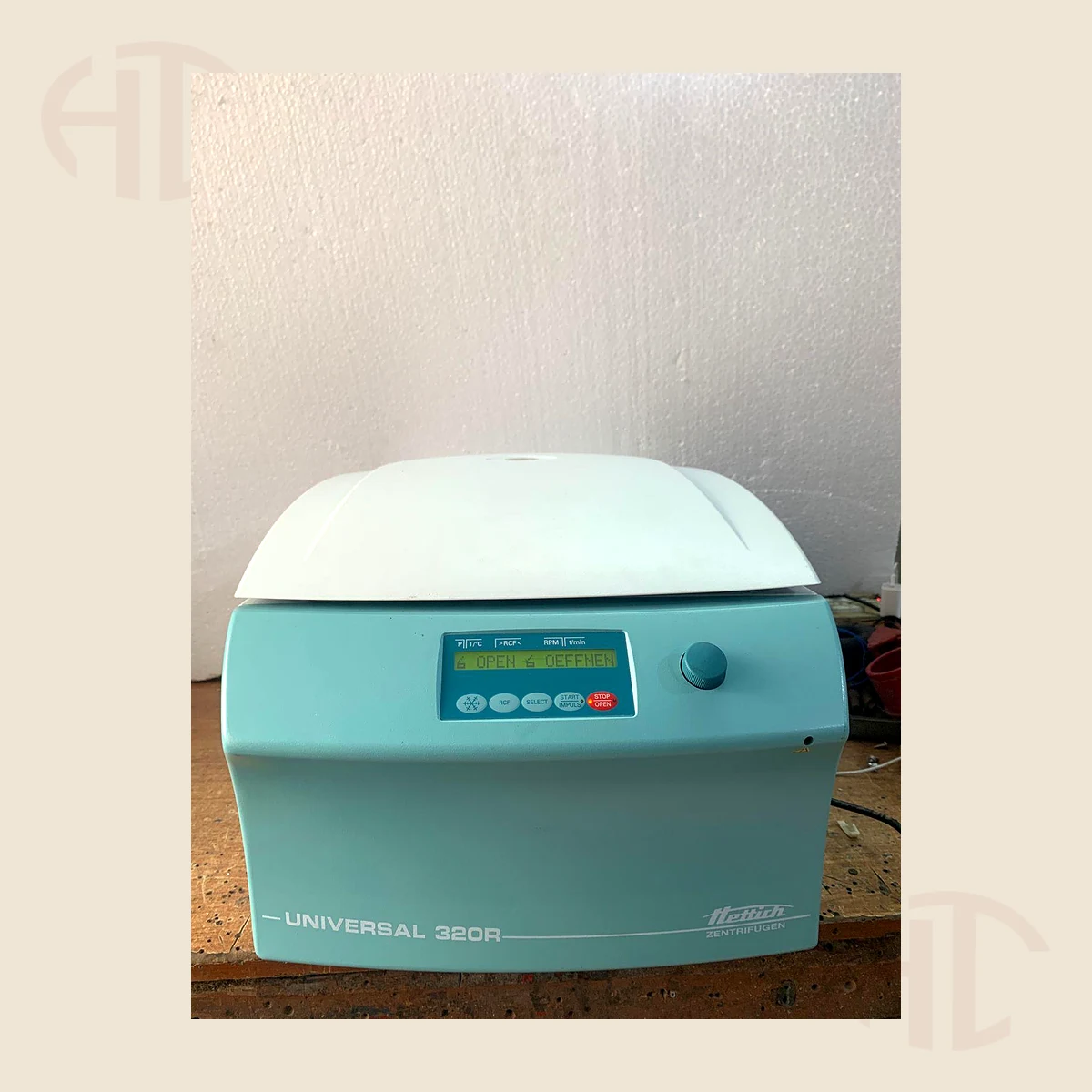 Hettich UNIVERSAL 320 R Refrigerated Centrifuge